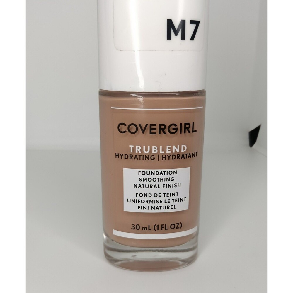 Covergirl TruBlend Hydrating Liquid Foundation M7 Soft Honey Tru Blend Makeup 1x